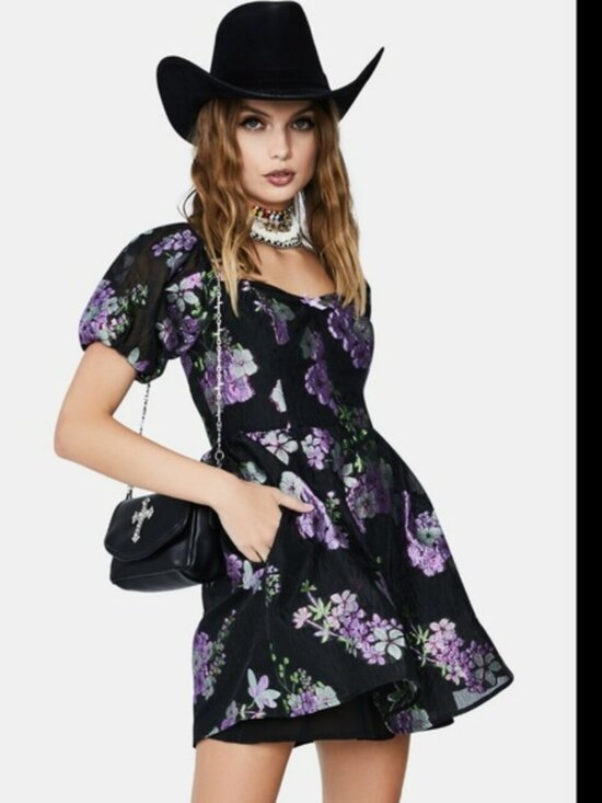 For Love And Lemons Dresses & Skirts - For Love & Lemons Puff Sleeve Floral Mini Dress Black Purple NWT Large